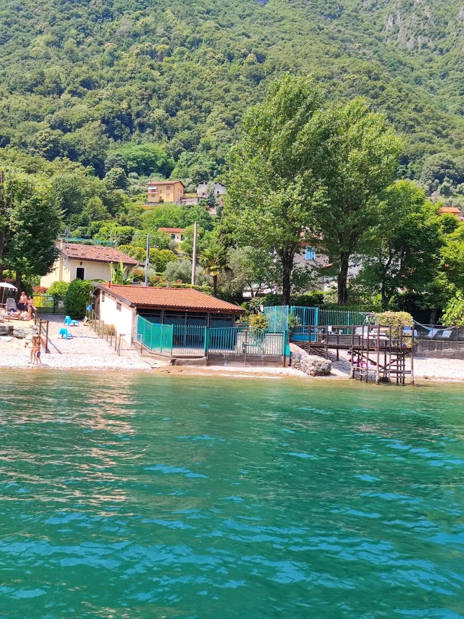 Como Lakeside Cottage - Lakefront Private Garden With Private Access To The Lake Onno Ngoại thất bức ảnh